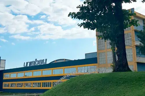 Prédio do campus da Uniabeu em Nilópolis